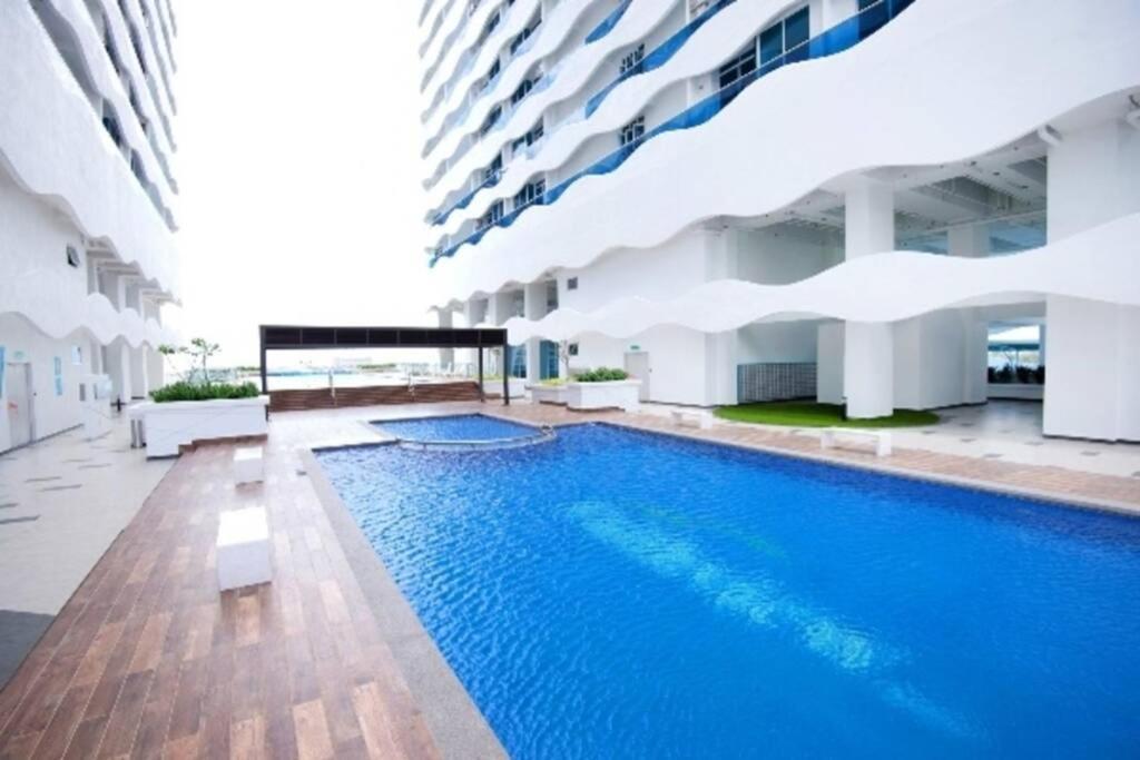 דירות Malacca The Wave - Kota Laksamana -- Pool View -- 6 Pax מראה חיצוני תמונה